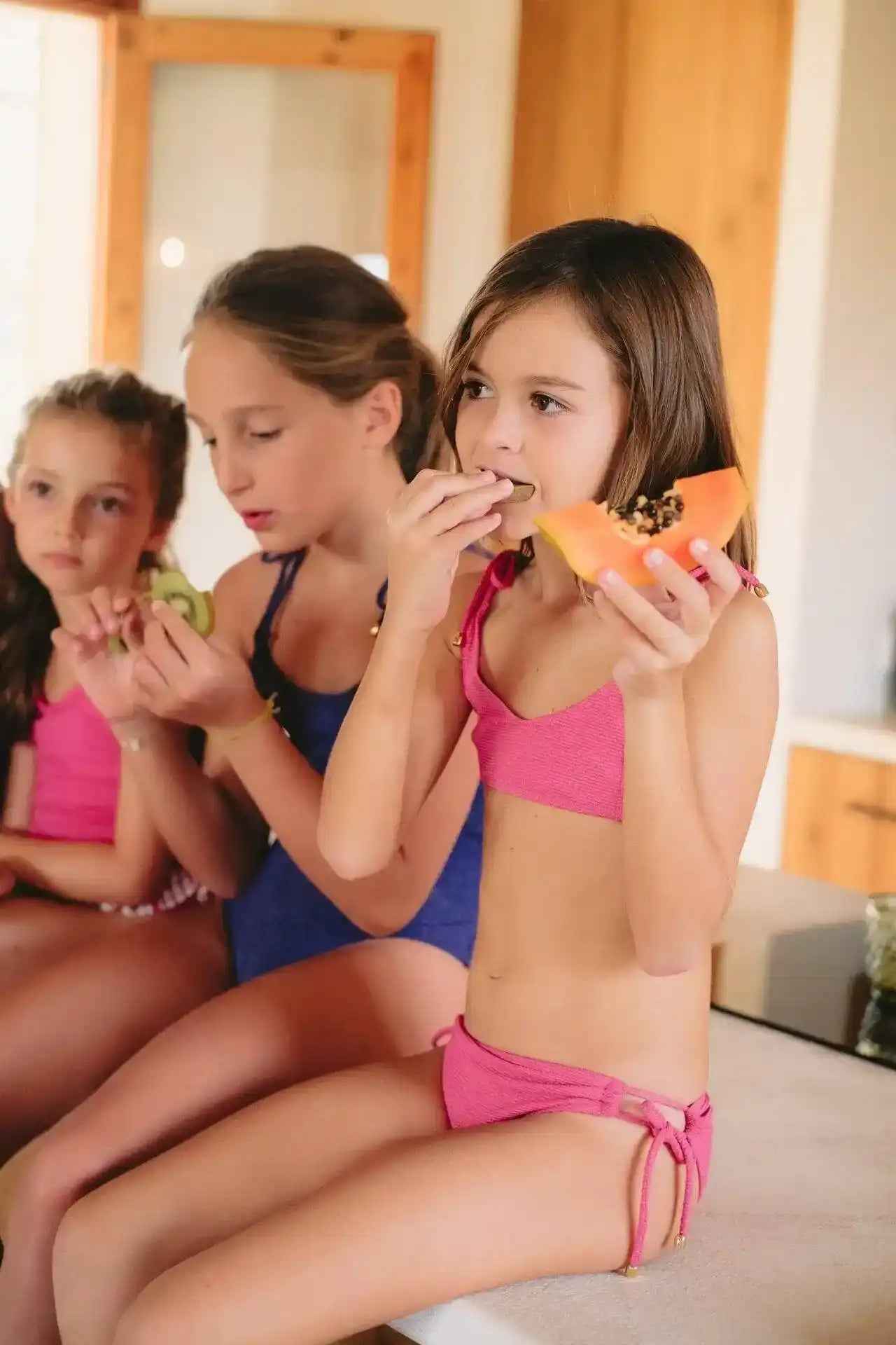 Bikini fille, tissu piqué framboise / or BAHAMAS
