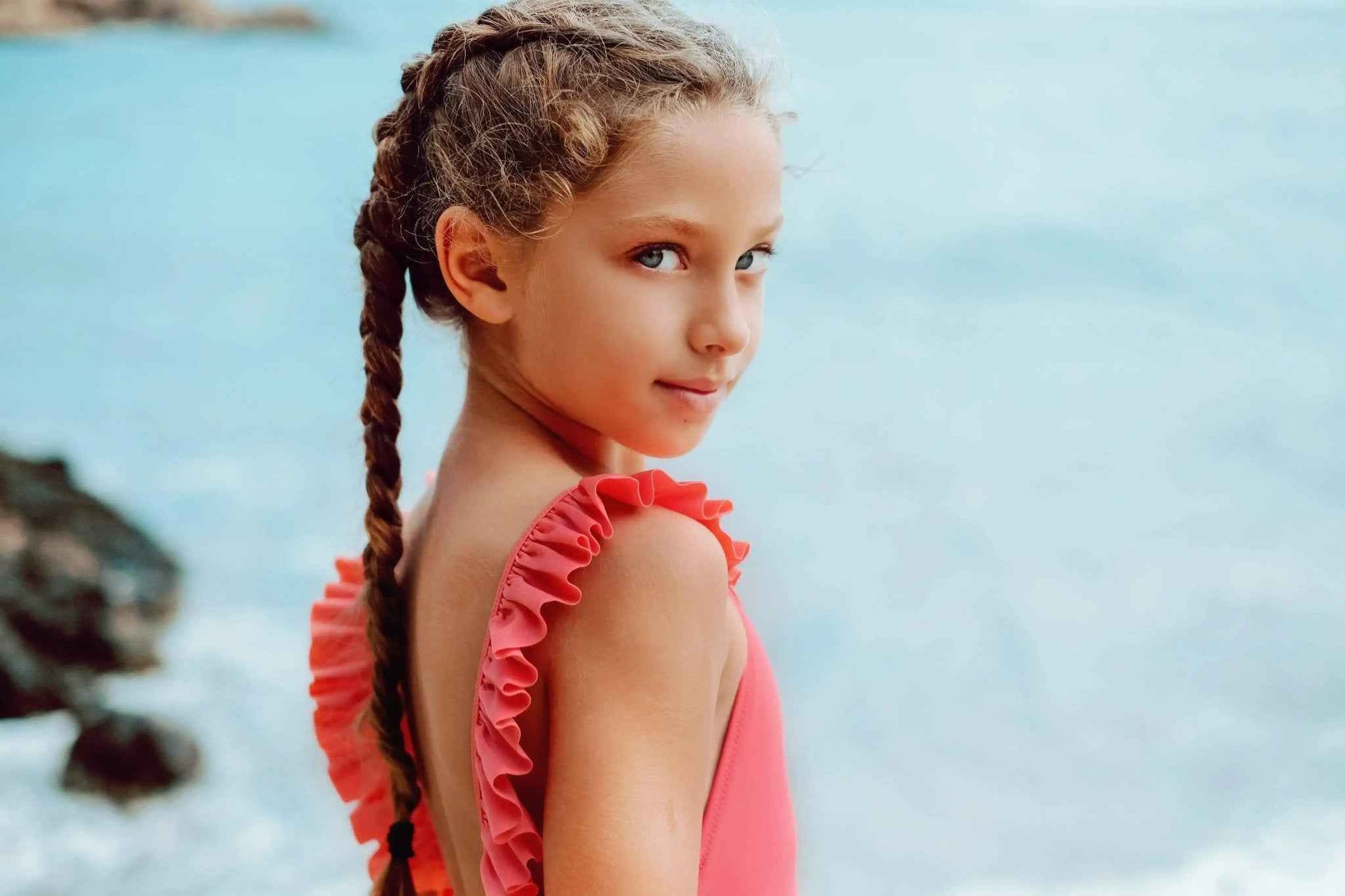 Maillot de bain une pièce fille à volants, UPF50+, corail | BORA BORA 1P
